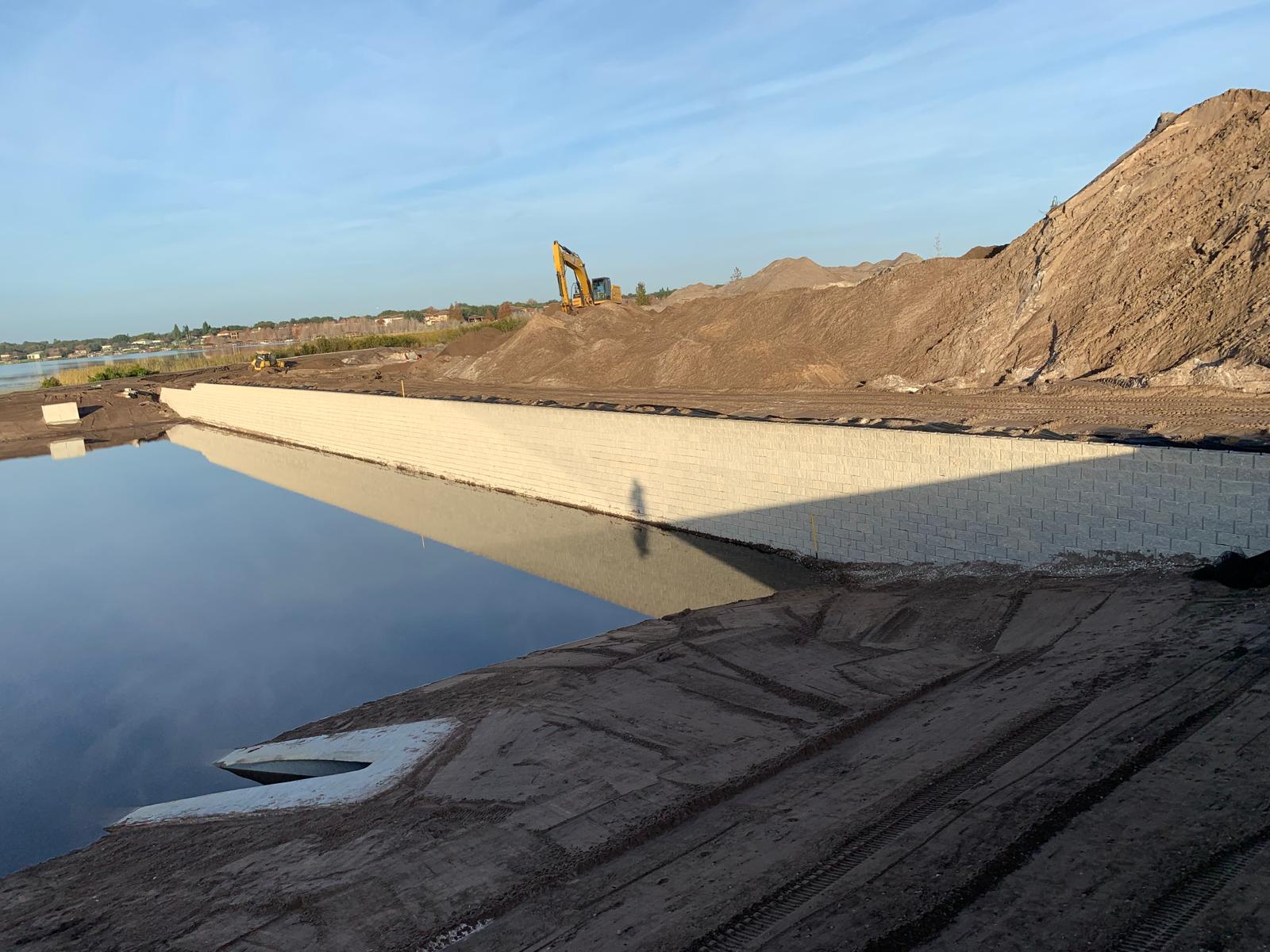 Seawall & Retaining Wall